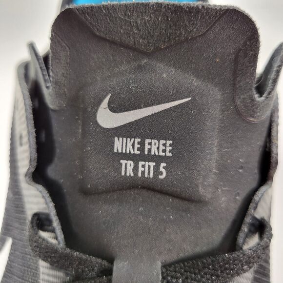 Nike Free TR Fit 5 Athletic Running Shoe Womens Size 8.5 806277-002 Black White - Picture 7 of 9